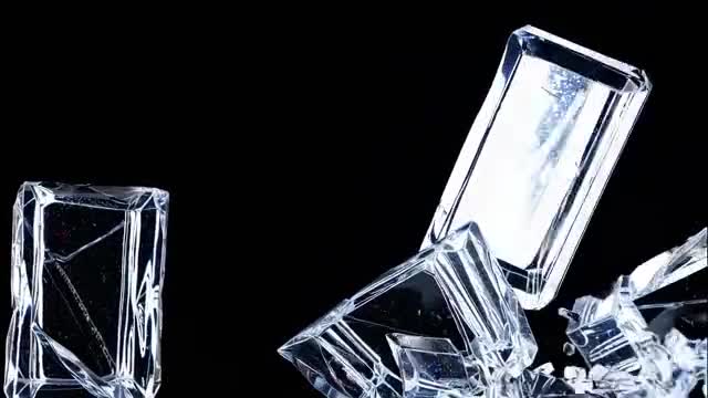 0353 20250214 1856 Exploding Ice Spectacle simple compose 01jm1y618pej9rhbzz17sv6vg5 chf3 prob4 - Free Video Material Site｜videoAC