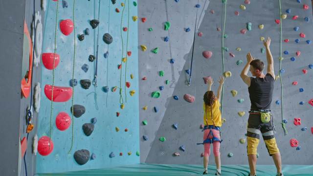 Rock climbing 1  - Free Video Material Site｜videoAC