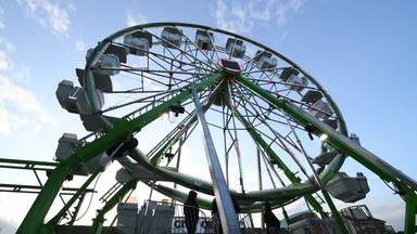 観覧車 シルエット イラストの無料ダウンロードサイト シルエットac